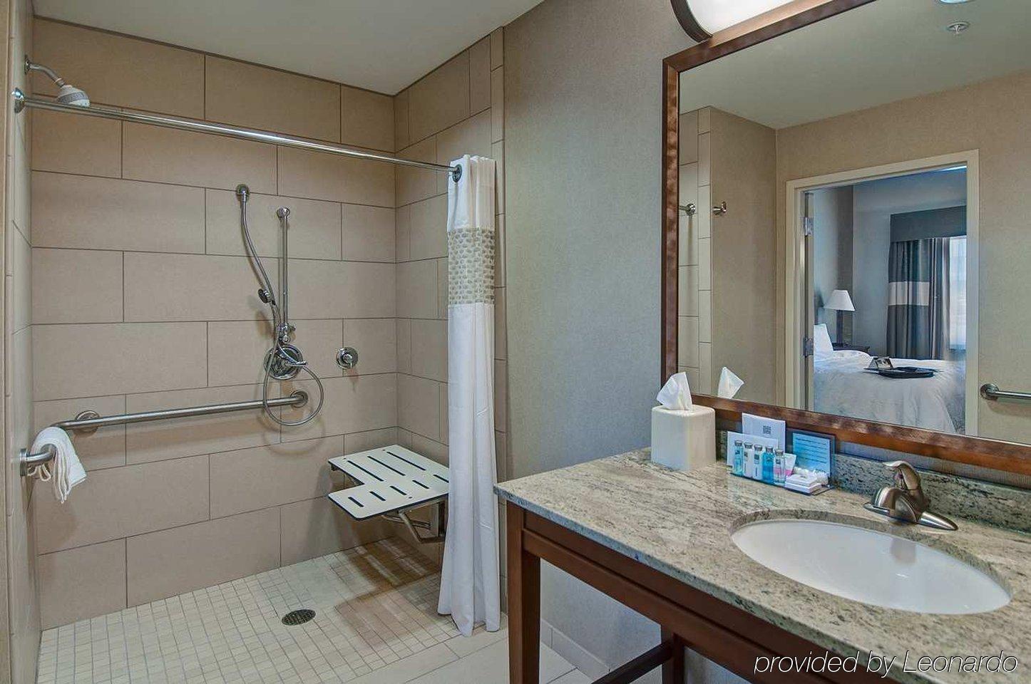 Hampton Inn And Suites Salem Habitación foto